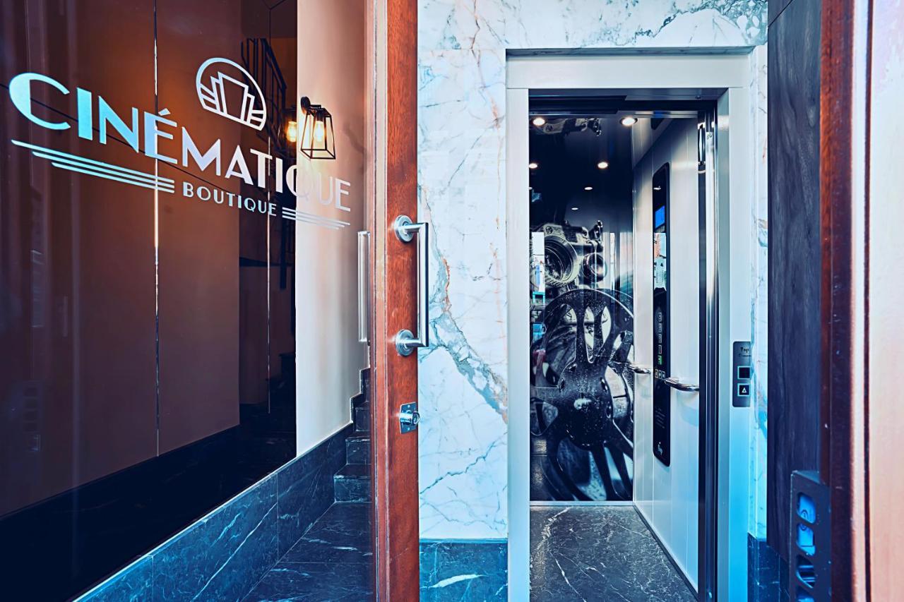 Cinematique Hotel Моста Екстериор снимка