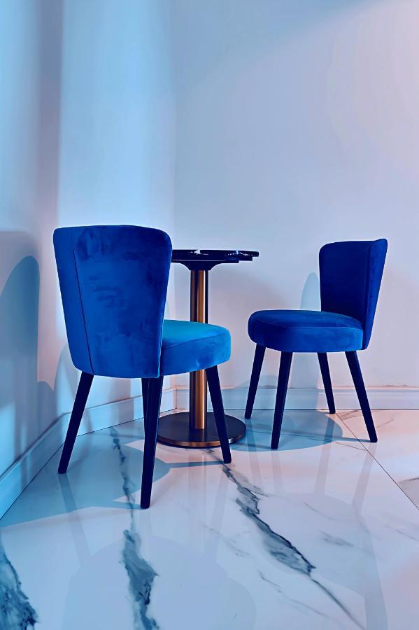 Cinematique Hotel Моста Екстериор снимка