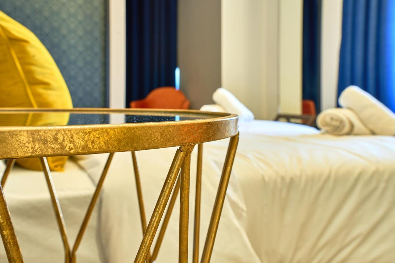 Cinematique Hotel Моста Екстериор снимка