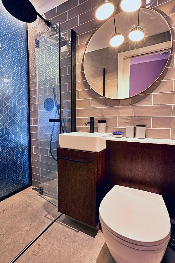 Cinematique Hotel Моста Екстериор снимка